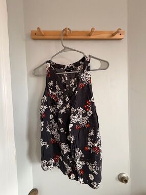 Floral V-Neck Blouse